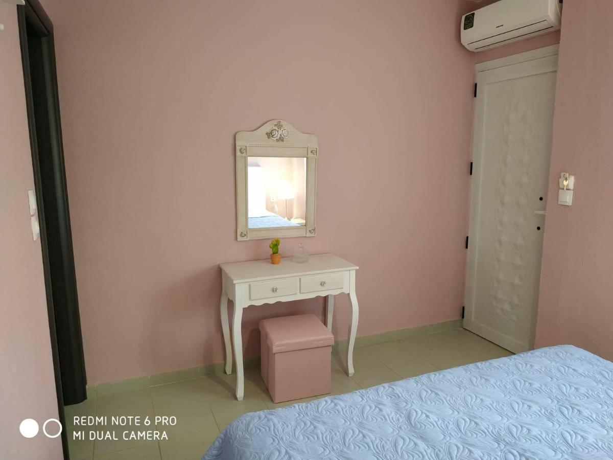 Ormos View Apartment